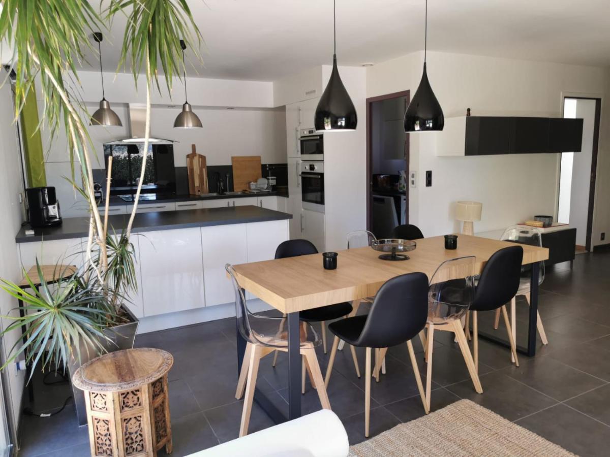 Villa26 Montauroux Eksteriør bilde